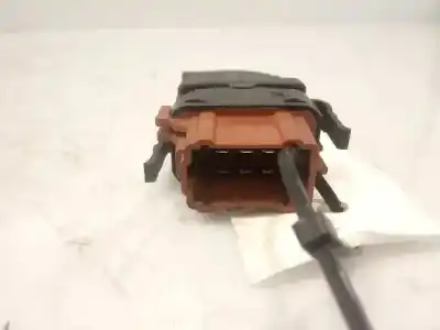 İkinci el araba yedek parçası arka sag cam kontrolü için renault laguna ii (bg0) dynamique oem iam referansları 8200220507  
