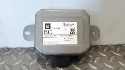 İkinci el araba yedek parçası ECU MOTOR KONTROL CIHAZI için OPEL ASTRA J (P10)  OEM IAM referansları 13384291 40971295 5WK50278B