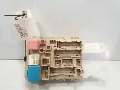 Second-hand car spare part fuse box unit for toyota auris (_e15_) 1.4 d-4d (nde150_) oem iam references 82773002j70a