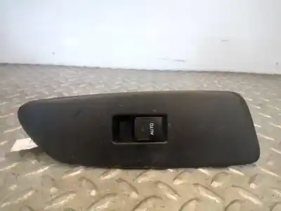 Second-hand car spare part right front power window switch for toyota auris (_e15_) 1.4 d-4d (nde150_) oem iam references 8481002130