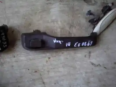 Peça sobressalente para automóvel em segunda mão puxador exterior dianteiro esquerdo por chrysler jeep cherokee (kj) 2.4 cat referências oem iam 