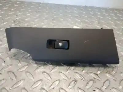 Peça sobressalente para automóvel em segunda mão Botão / Interruptor Elevador Vidro Dianteiro Direito por CHEVROLET AVEO 1.2 CAT Referências OEM IAM 202005661  