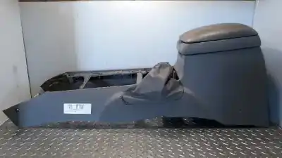 Pezzo di ricambio per auto di seconda mano bracciolo centrale per kia sorento (bl) (2002->) 2.5 crdi riferimenti oem iam 