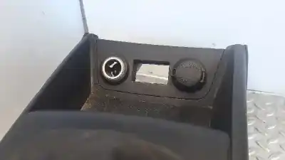 Pezzo di ricambio per auto di seconda mano console centrale per hyundai i30 (fd) 1.6 crdi riferimenti oem iam   