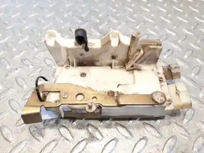 Second-hand car spare part front right door lock for lancia dedra berl. 1.9 turbodiesel cat oem iam references 