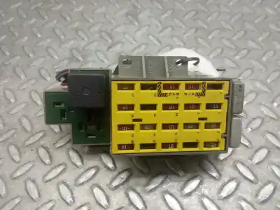 Second-hand car spare part FUSE BOX UNIT for CHRYSLER PT CRUISER (PT_)  OEM IAM references P04794697AC  17543A