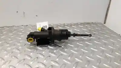 Peça sobressalente para automóvel em segunda mão bomba de embreagem por volkswagen passat variant (3c5) advance referências oem iam 3c0721388p  3c0721399i