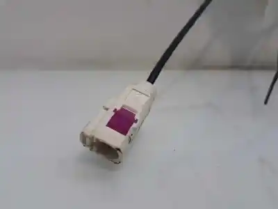 Second-hand car spare part antenna base for citroen c4 lim. collection oem iam references 658770  