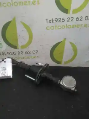 Pièce détachée automobile d'occasion POMPE D'EMBRAYAGE pour OPEL ZAFIRA A  Références OEM IAM 90581565  