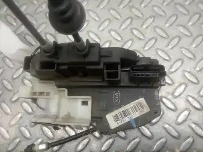 Peça sobressalente para automóvel em segunda mão fechadura da porta dianteira direita por hyundai sonata (nf) 2.0 crdi cat referências oem iam 