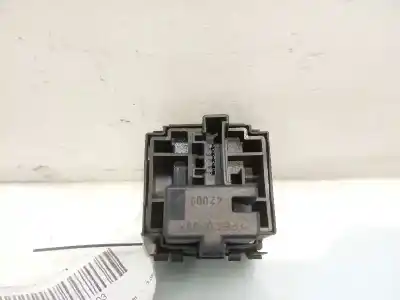 Pezzo di ricambio per auto di seconda mano controllo della luce per renault megane ii berlina 5p 1.5 dci diesel riferimenti oem iam 88020009119 08802020 251900001rc