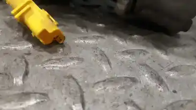 Peça sobressalente para automóvel em segunda mão compressor de ar condicionado a/a a/c por citroen c3 1.4 referências oem iam sd6v121450  9655191680