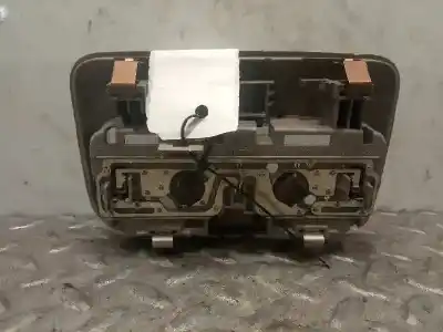 Автозапчастина б/у внутрішне світло для toyota yaris (ksp9/scp9/nlp9) 1.4 turbodiesel cat посилання на oem iam 8136668010  