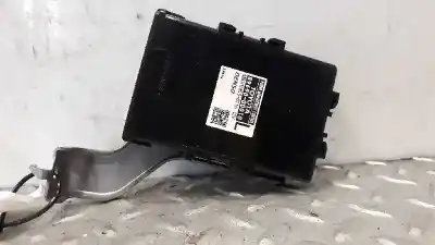 Автозапчасти б/у блок управления двигателем за toyota yaris (ksp9/scp9/nlp9) 1.4 turbodiesel cat ссылки oem iam 896900d010l
