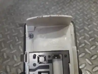 Second-hand car spare part interior light for bmw serie 3 coupe (e46) 2.0 16v oem iam references   