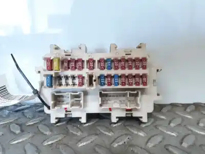 Peça sobressalente para automóvel em segunda mão caixa de fusíveis e relés por nissan pathfinder (r51) 2.5 dci xe referências oem iam 2707ea00a7d12