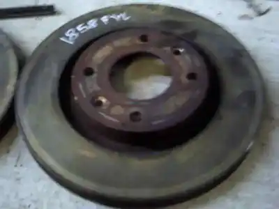 Peça sobressalente para automóvel em segunda mão disco de travão dianteiro por peugeot 207 confort referências oem iam 