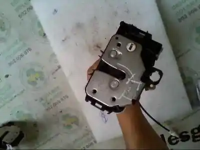 Pezzo di ricambio per auto di seconda mano Serratura Porta Posteriore Sinistra per FIAT PANDA (169) 1.1 8V Riferimenti OEM IAM   