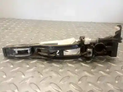 Pezzo di ricambio per auto di seconda mano maniglia esterna anteriore destra per peugeot 307 break/sw (s2) sw pack + riferimenti oem iam   