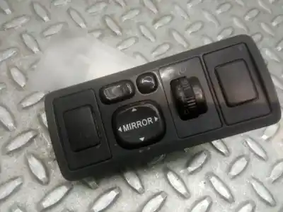 Second-hand car spare part rearview side mirror switch for toyota avensis berlina (t25) 2.0 turbodiesel cat oem iam references 