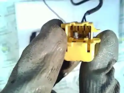 Автозапчастина б/у ліва бічна подушка безпеки для seat leon (1m1) 1.6 16 v посилання на oem iam   