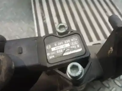 Peça sobressalente para automóvel em segunda mão intercooler por audi a4 avant (8e) 1.8 t quattro referências oem iam 0261230073  038906051d