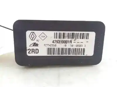Peça sobressalente para automóvel em segunda mão CENTRALINA DE MOTOR UCE por RENAULT LAGUNA III  Referências OEM IAM 479310001R 10170106033 FC77H23QWB