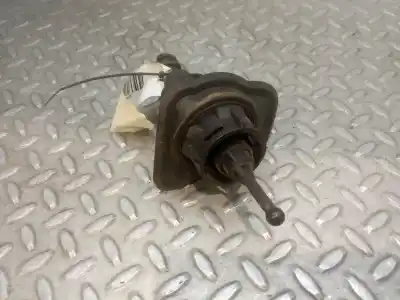 Pezzo di ricambio per auto di seconda mano pompa frizione per ford focus c-max (cap) 1.6 16v cat riferimenti oem iam 3m517a543fd  