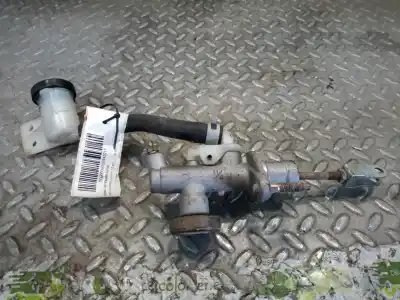 Pezzo di ricambio per auto di seconda mano Pompa Frizione per NISSAN ALMERA (N16/E) 1.5 dCi Turbodiesel CAT Riferimenti OEM IAM   