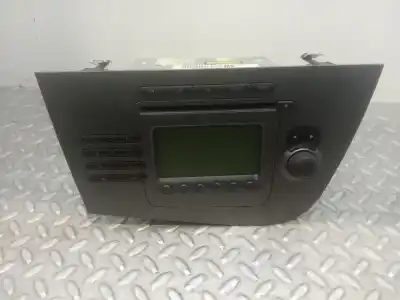 Second-hand car spare part audio system / radio cd for seat leon (1p1) 2.0 tdi 16v oem iam references 1p1035152