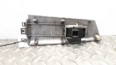 Second-hand car spare part right front power window switch for toyota corolla (e12) 1.6 16v oem iam references   