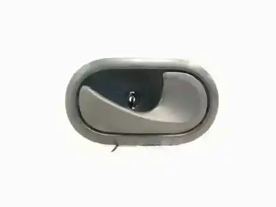 Second-hand car spare part interior right front handle for renault kangoo profesional oem iam references 8200310580