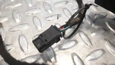 Pezzo di ricambio per auto di seconda mano specchio sinistro per peugeot 307 break/sw (s2) sw pack + riferimenti oem iam   