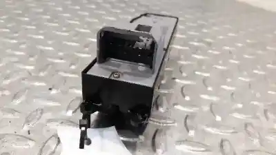 Автозапчасти б/у выключатель левого переднего окна за toyota prius (nhw20) 1.5 cat ссылки oem iam 8482047021  