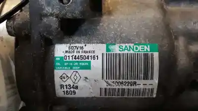 Pezzo di ricambio per auto di seconda mano compressore aria condizionata per dacia duster 1.5 dci diesel fap cat riferimenti oem iam 826006229r 01144504161 sd7v161809