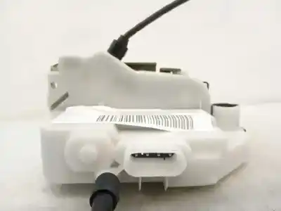 Second-hand car spare part front right door lock for citroen c2 vtr oem iam references 9136q8  