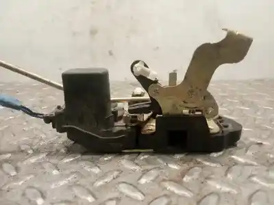 Second-hand car spare part front right door lock for kia carnival * oem iam references   