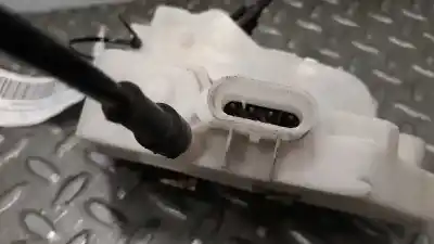 Second-hand car spare part front right door lock for citroen c2 (jm_) 1.4 oem iam references   