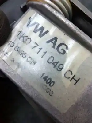 Автозапчасти б/у рычаг переключения передач за seat leon (1p1) 1.9 tdi ссылки oem iam 1k0711049ch  