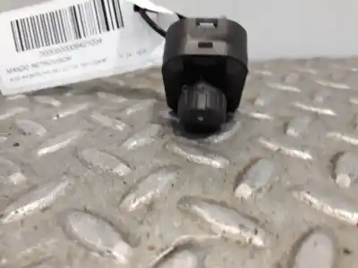 Peça sobressalente para automóvel em segunda mão comutador de espelhos retrovisores por audi a4 berlina (8e) 2.0 tdi 16v (103kw) referências oem iam 8e0959565