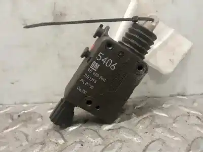 Second-hand car spare part Tailgate Central Locking System  for OPEL ZAFIRA A Elegance OEM IAM references 90460062  1101215