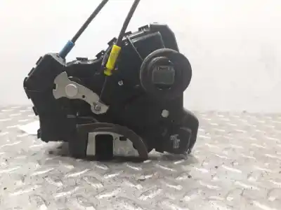 Second-hand car spare part front right door lock for toyota auris (_e15_) 1.6 (zre151_) oem iam references 