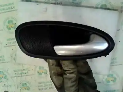 Peça sobressalente para automóvel em segunda mão PUXADOR INTERIOR TRASEIRO DIREITO por SEAT LEON (1P1)  Referências OEM IAM 5P0839114BBN4  