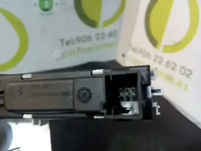 Second-hand car spare part multifunction display for peugeot 207 xt oem iam references   