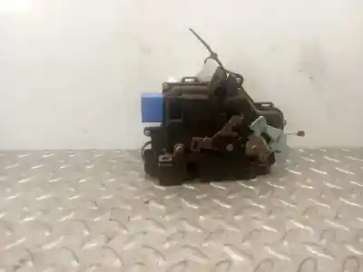 Peça sobressalente para automóvel em segunda mão fechadura da porta dianteira direita por seat toledo (5p2) stylance / style referências oem iam 3d1837016