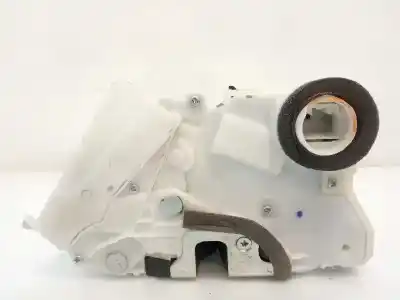 Автозапчасти б/у замок передней правой двери за toyota yaris (ksp9/scp9/nlp9) 1.4 turbodiesel cat ссылки oem iam 690300d340