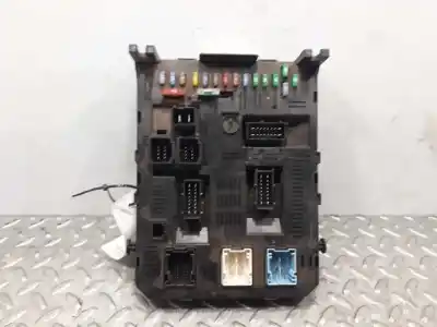 Peça sobressalente para automóvel em segunda mão caixa de fusíveis e relés por citroen c5 berlina sx (e) referências oem iam 9661940480