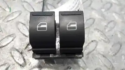 Pièce détachée automobile d'occasion COMMANDE DE LÈVE VITRE AVANT GAUCHE pour SEAT LEON (1P1)  Références OEM IAM 1K3959857C  1K3959857A