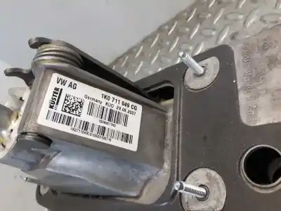 Pièce détachée automobile d'occasion levier pour seat leon (1p1) reference copa références oem iam 1k0711112b  1k0711061b