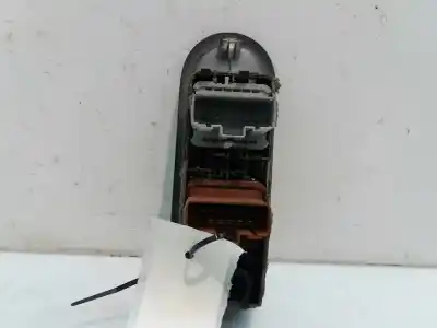 Pièce détachée automobile d'occasion commande de lève vitre avant gauche pour renault megane ii sedán (lm0/1_) 1.9 dci (lm0g lm1g lm2c) références oem iam   
